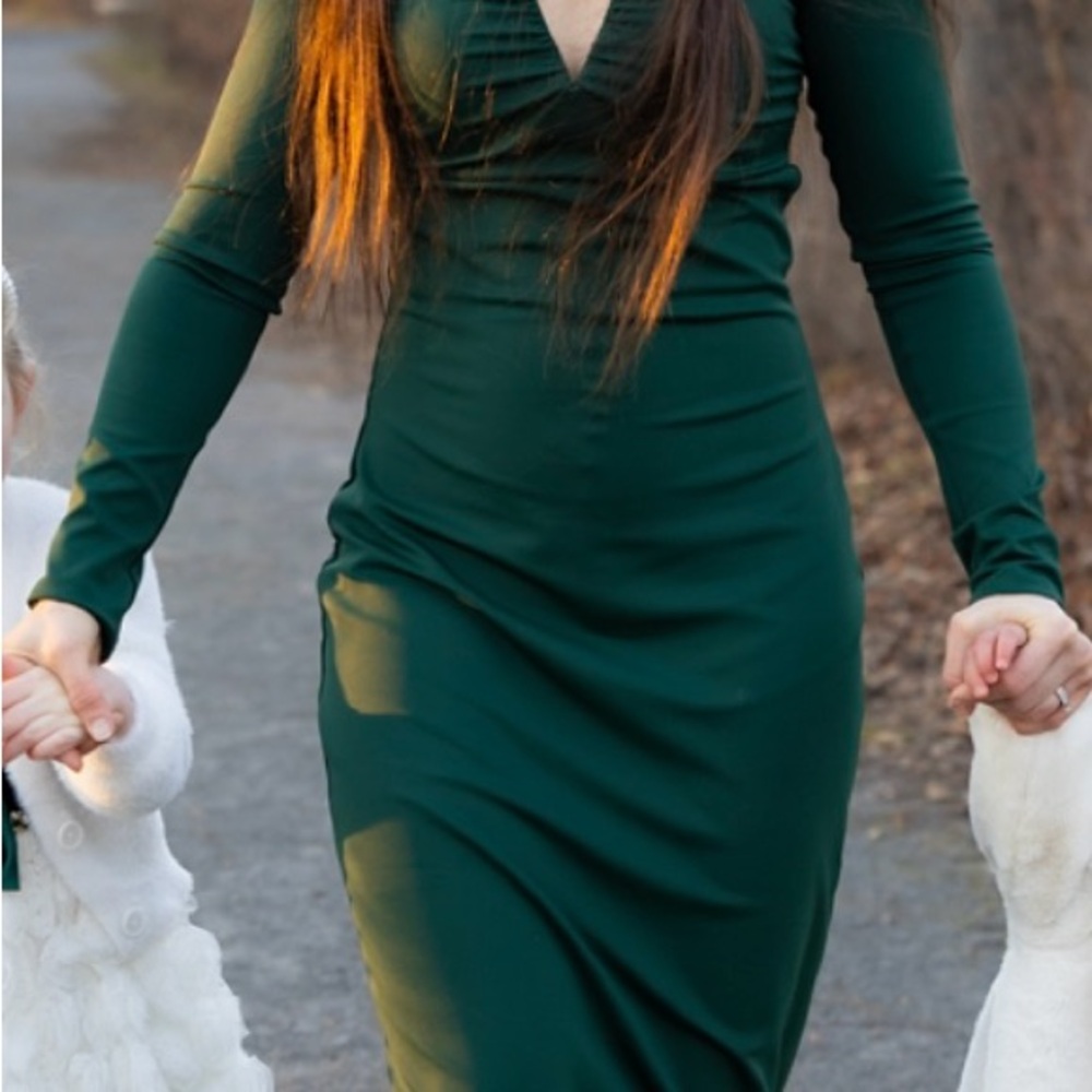 Lulu's Deep Green Midi Dress